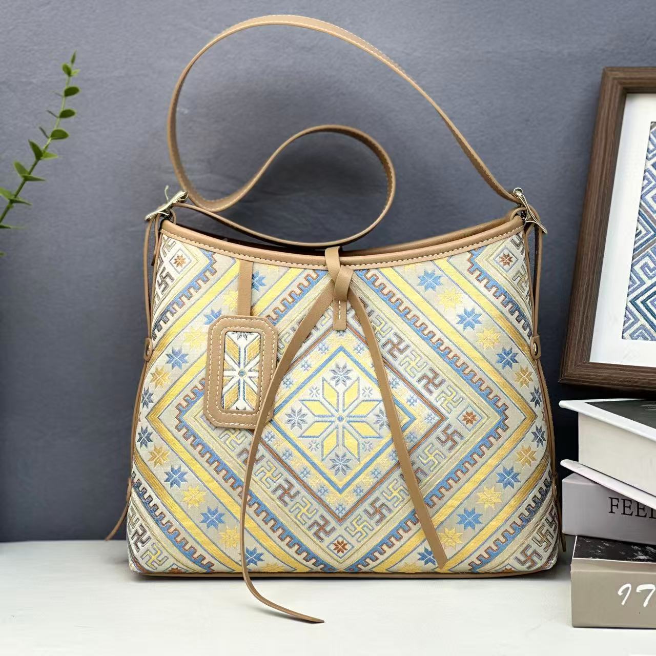 Guangxi Zhuang Brocade Dragon Whisker Bag Crossbody Tote