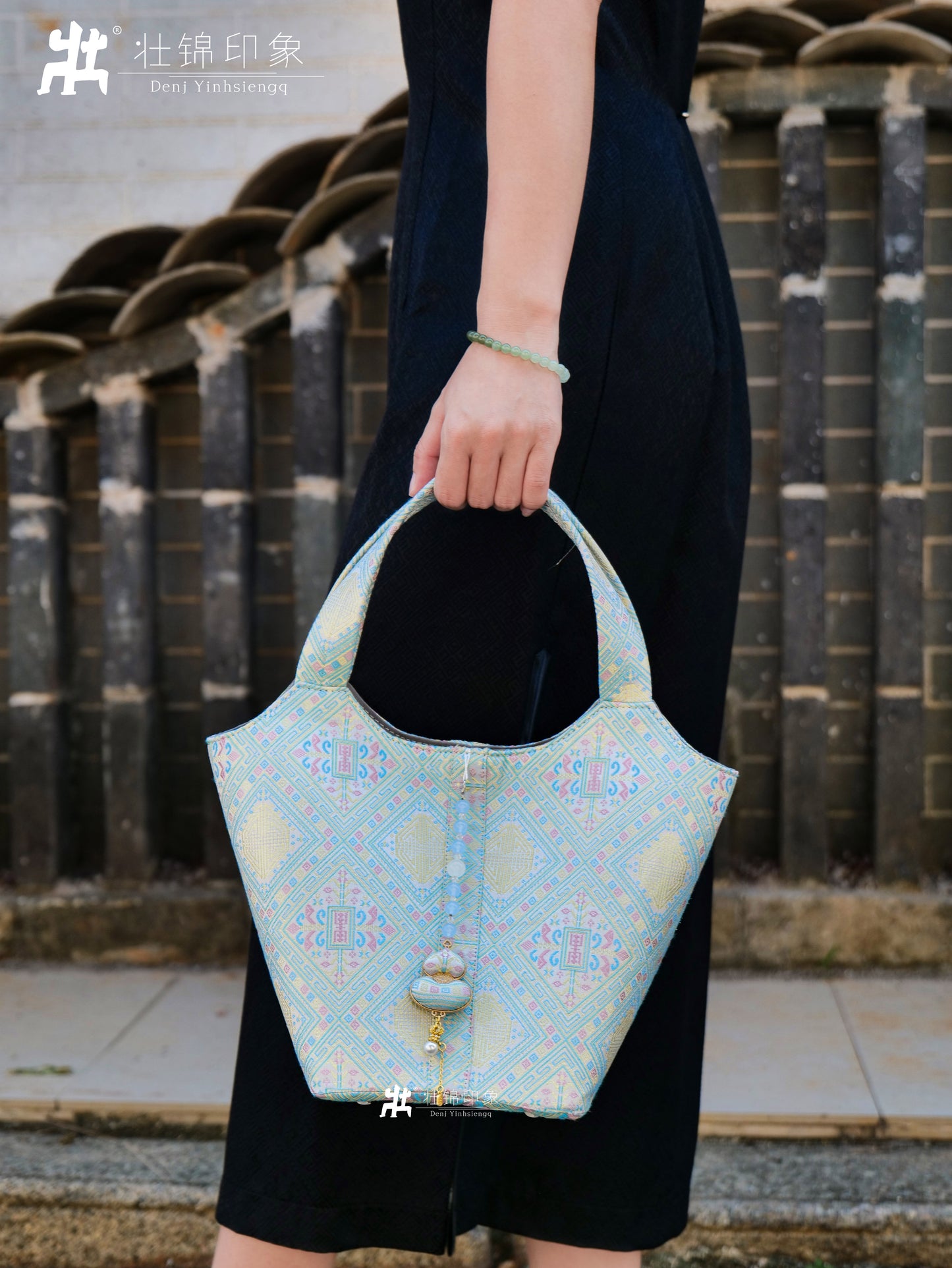 Guangxi Zhuang Brocade Large Vegetable Basket Bag Exquisite Handbag