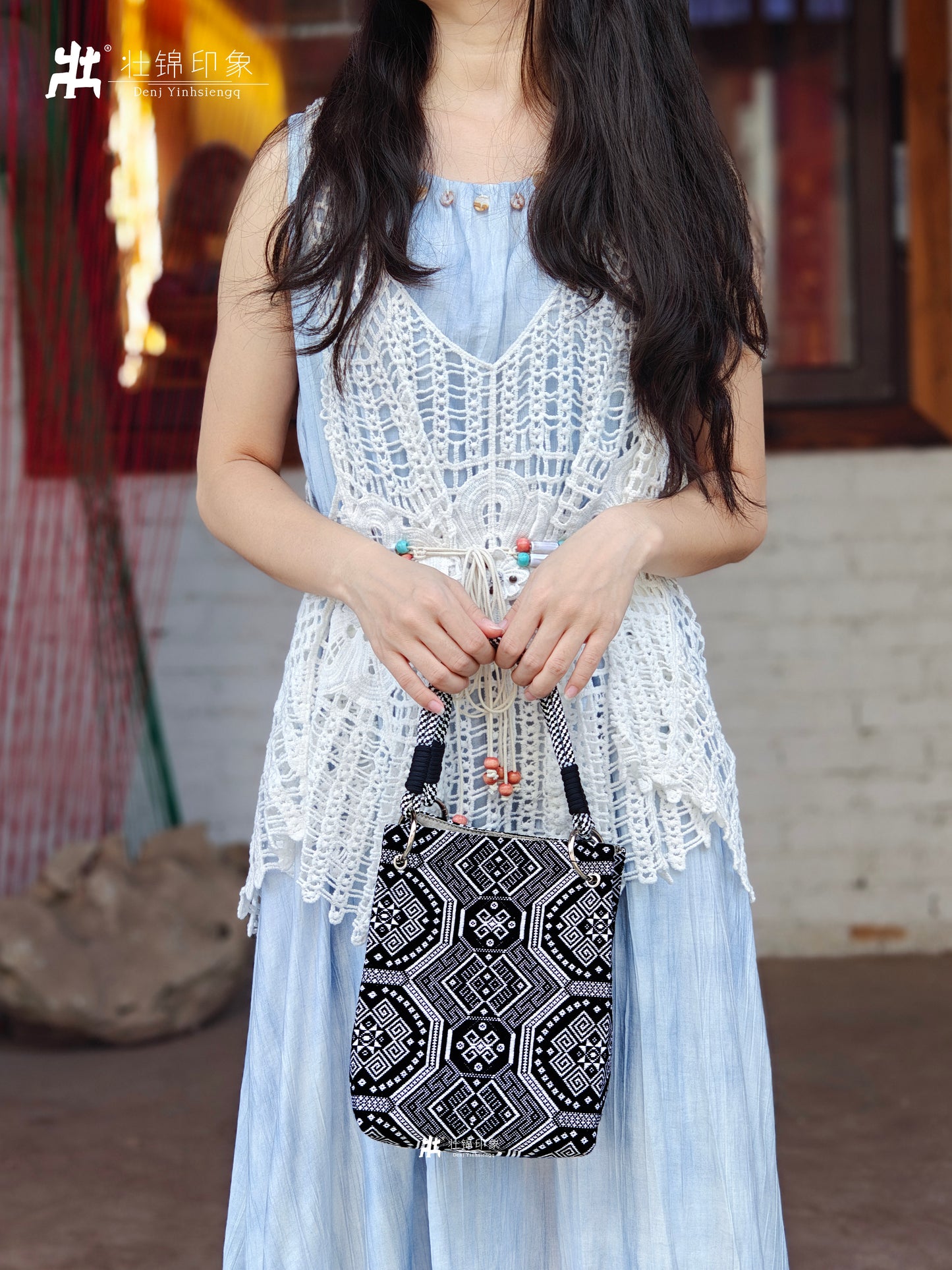 Guangxi Zhuang Brocade Handheld Bucket Bag Shoulder Bag