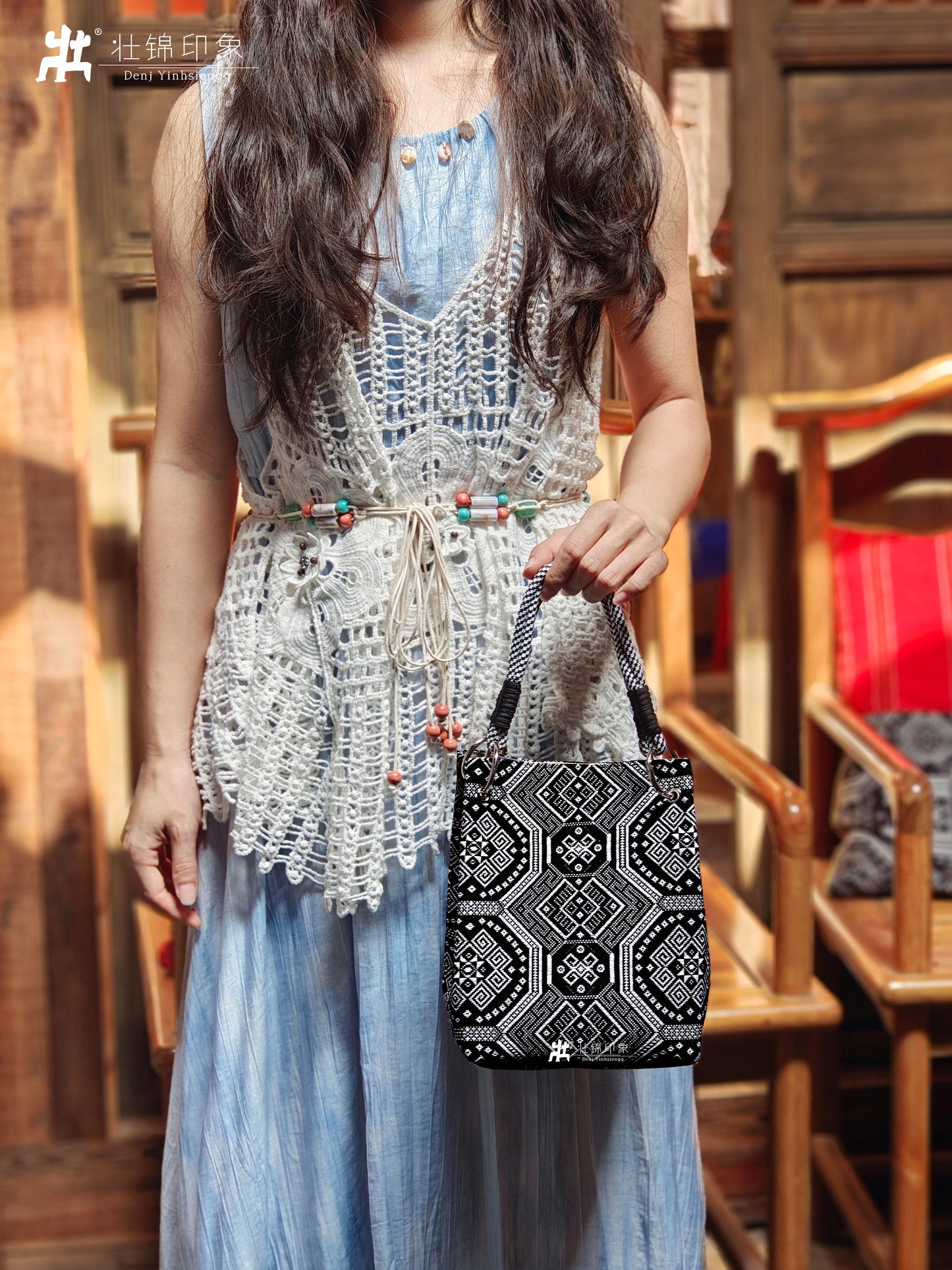 Guangxi Zhuang Brocade Handheld Bucket Bag Shoulder Bag