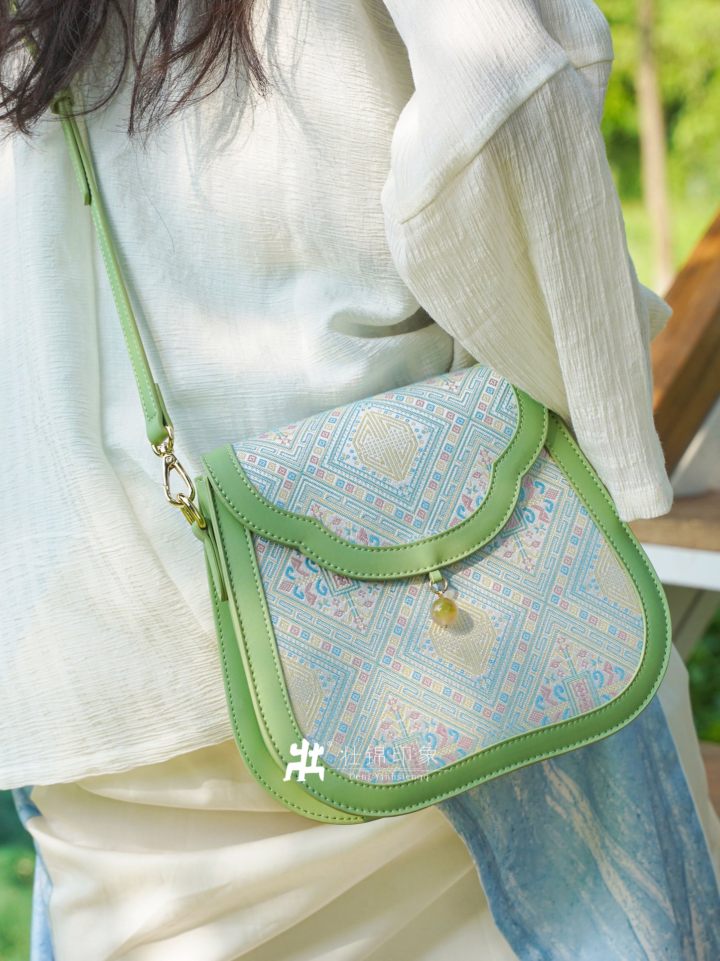 Guangxi Zhuang Brocade Lotus Scented Single-Shoulder Crossbody Bag