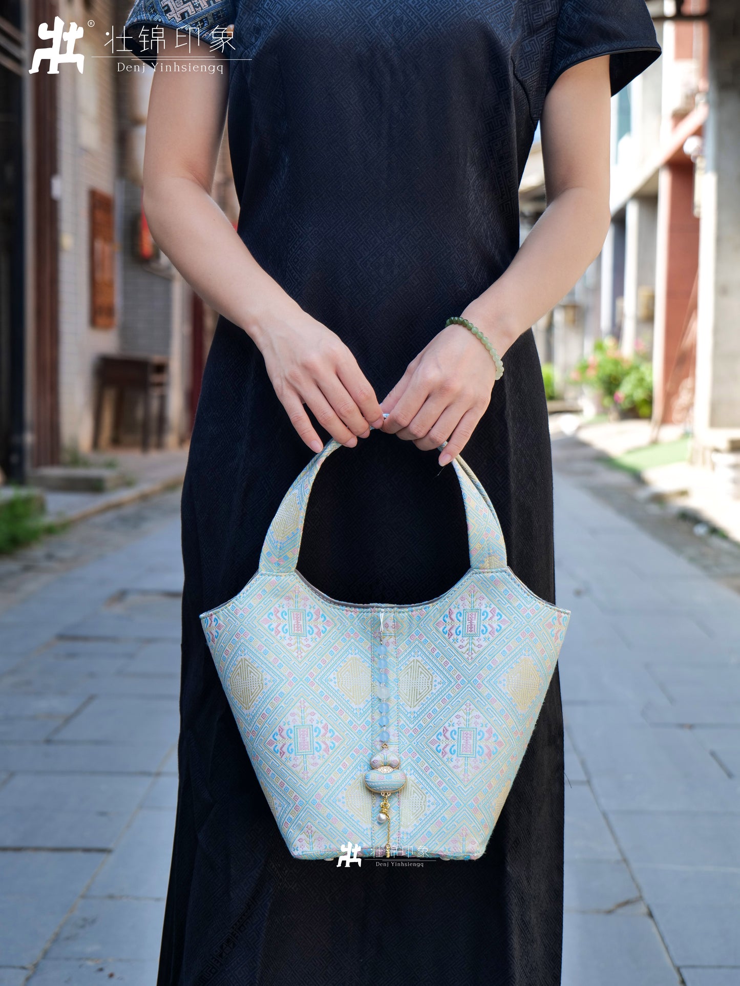 Guangxi Zhuang Brocade Large Vegetable Basket Bag Exquisite Handbag