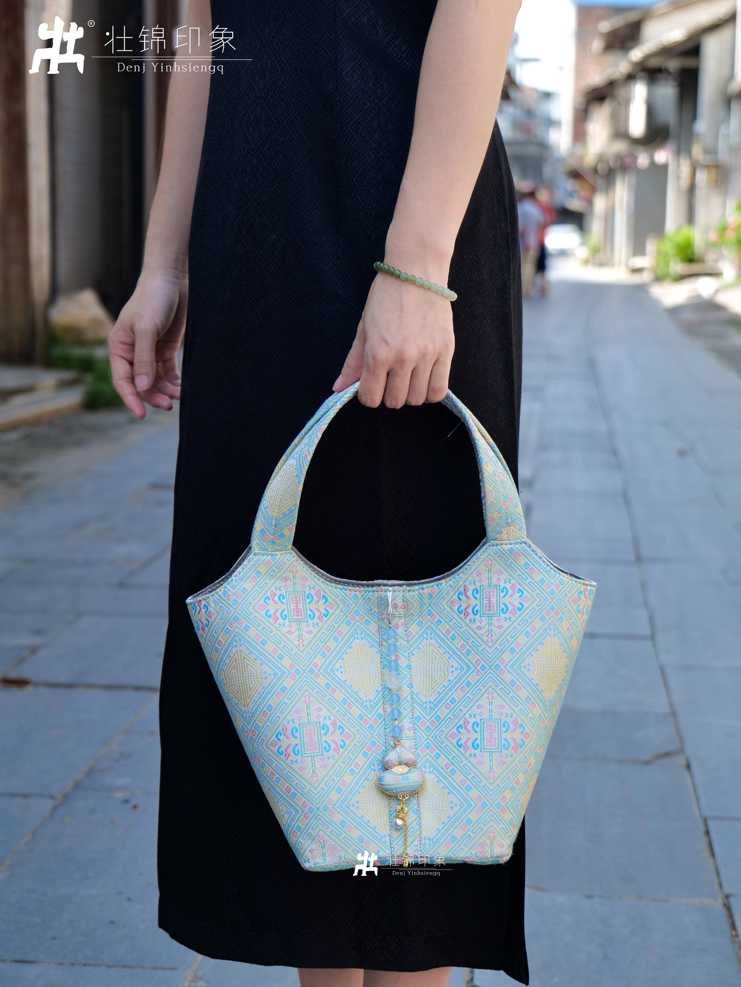 Guangxi Zhuang Brocade Large Vegetable Basket Bag Exquisite Handbag