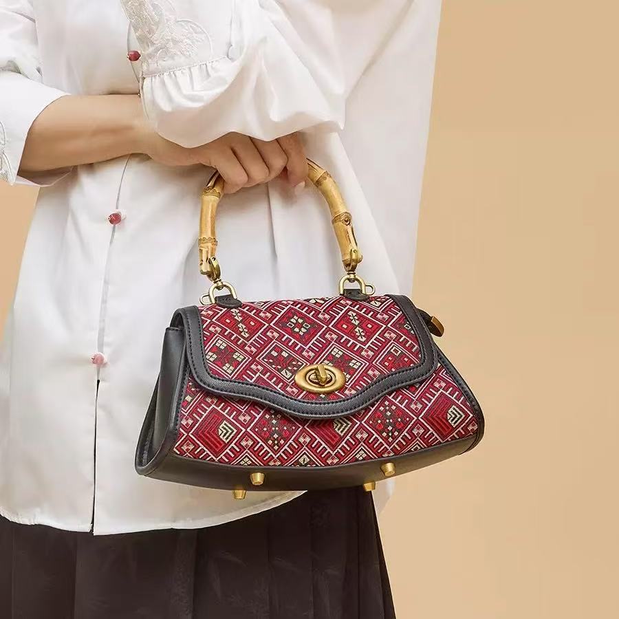 Guangxi Zhuang Brocade Red Floral Pattern Top-Grain Cowhide Leather Genuine Leather Clutch Bag / Crossbody Bag