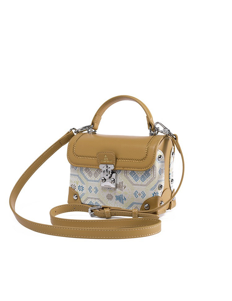 Guangxi Zhuang Brocade Square Box Bag Handheld Crossbody Bag (Includes Embroidered Ball)