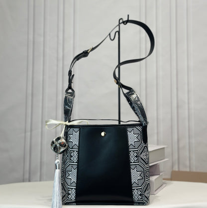 Guangxi Zhuang Brocade Handbag and Crossbody Bag for Commuting