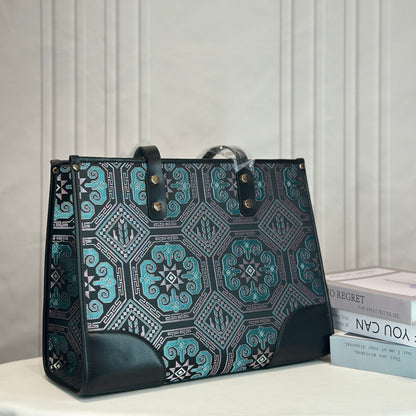 Guangxi Zhuang Brocade Large Capacity Briefcase Laptop Clutch