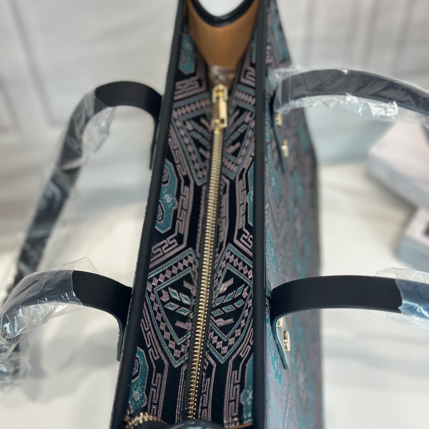 Guangxi Zhuang Brocade Large Capacity Briefcase Laptop Clutch