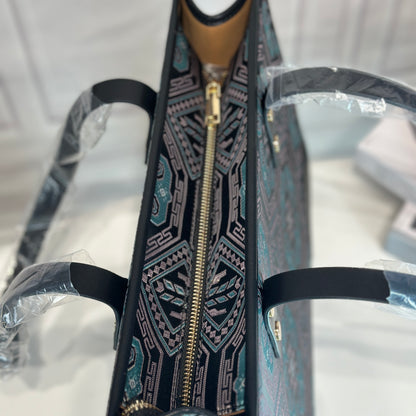 Guangxi Zhuang Brocade Large Capacity Briefcase Laptop Clutch