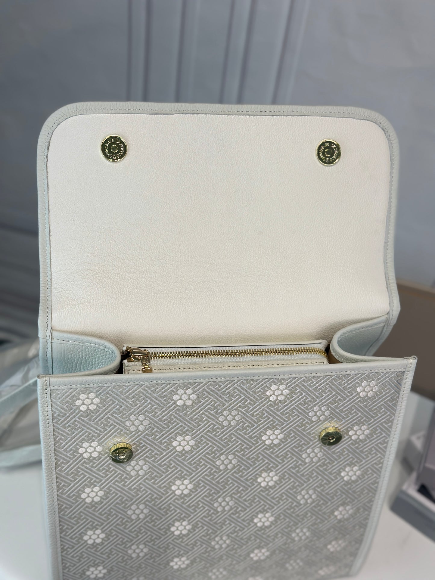 Guangxi Zhuang Brocade Backpack Top-Grain Cowhide Leather (Includes Embroidered Ball)